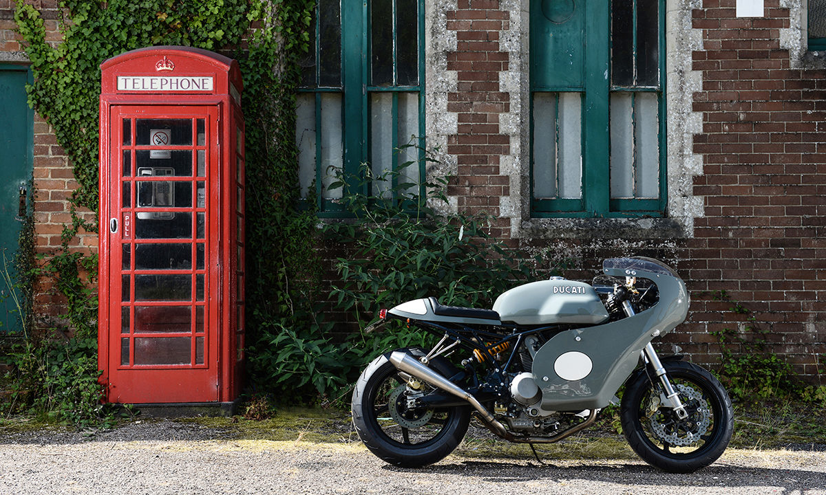 Ducati 1000ss cafe racer motorcycle